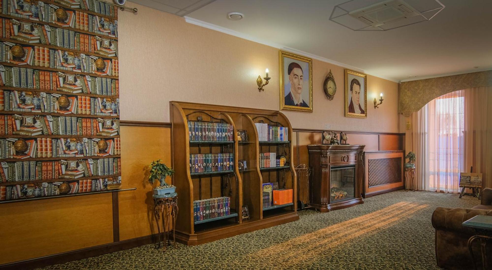 Premier Hotel Palazzo Полтава Екстериор снимка