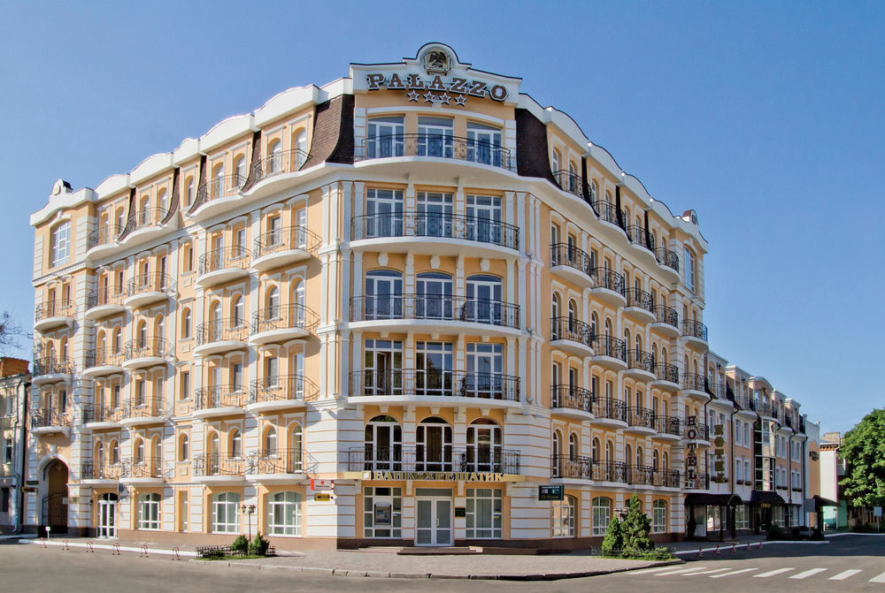 Premier Hotel Palazzo Полтава Екстериор снимка